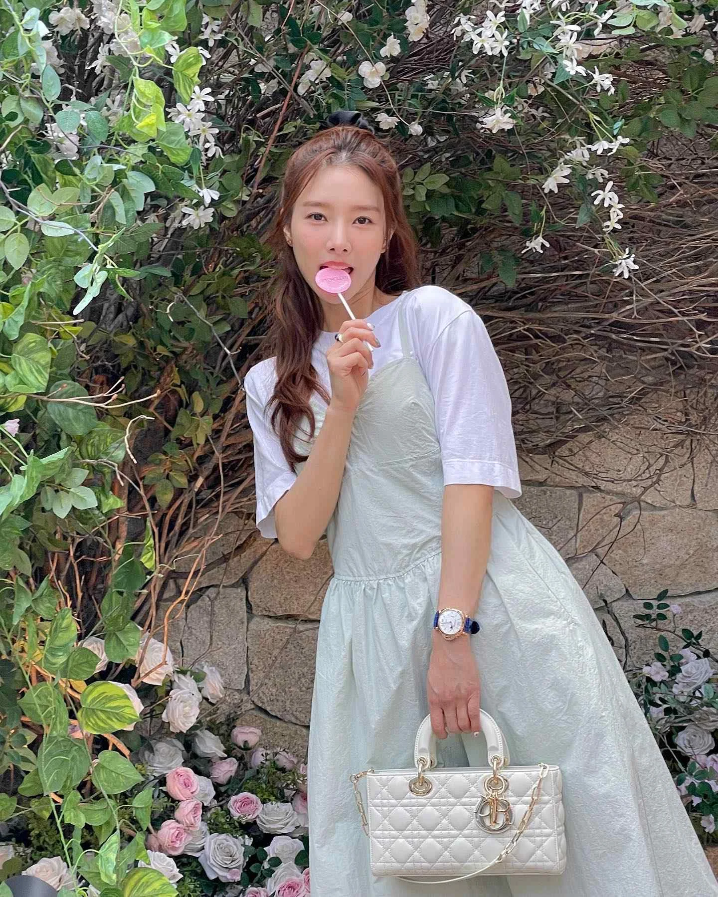 Kim So Eun - kim-so-eun-sexy-39.webp